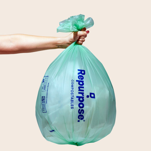 Repurpose Compostable Tall Kitchen Bag (13 gal) is strong and durable to carry.